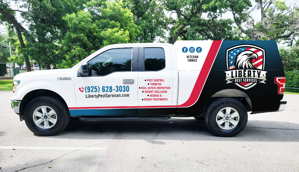 Design de Covering de Véhicule par typefdesign pour liberty pest services | Design #33748762
