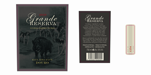 Etikett-Design von bdk1976 für Raul Ferreira de Riba de Ave Vinhos, Lda | Design: #33902014