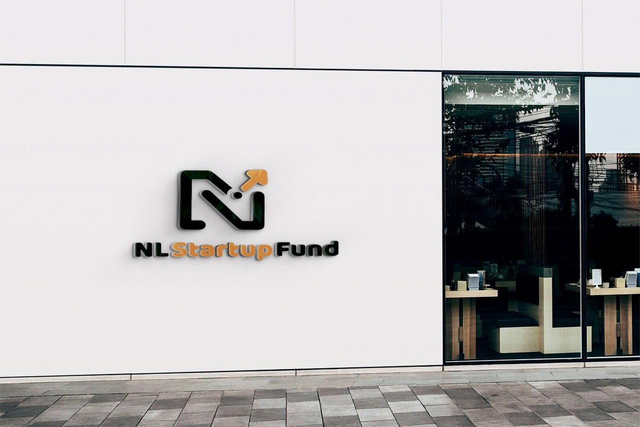 Logo Design by lindaromi for this project | Design #34121162