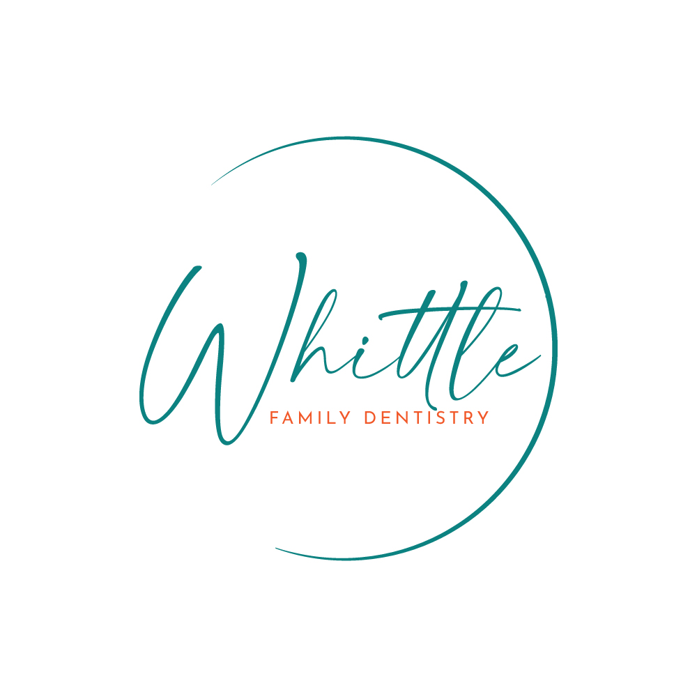 Design de Logo par FellaCreator pour Whittle Family Dentistry | Design #34725927