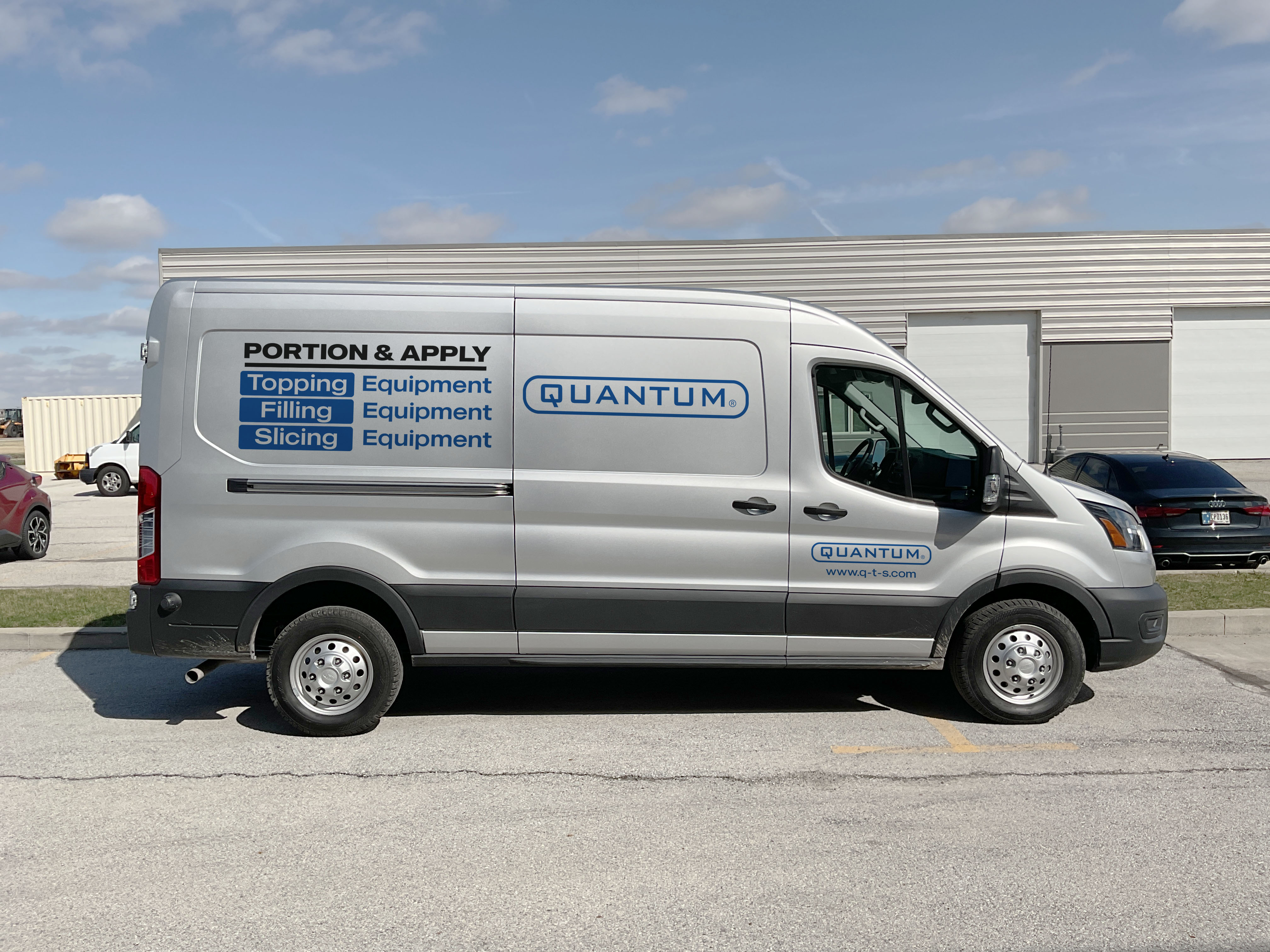 Car Wrap Design by anemidesign for Quantum Technical Services | Design #35178224