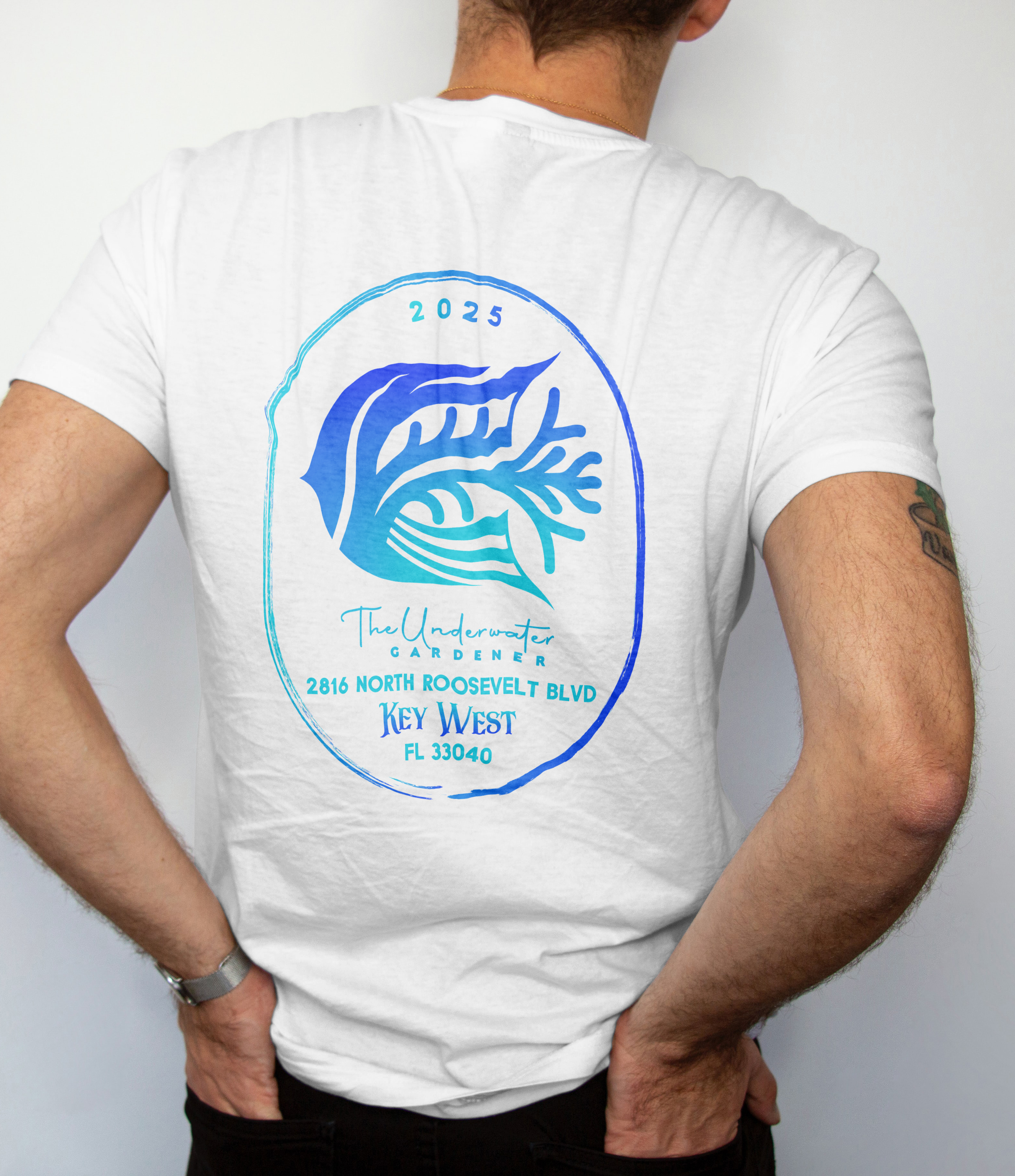 Diseño de Camiseta por Alif think para este proyecto | Diseño #35196274