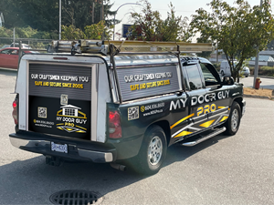 Design de Covering de Véhicule par Kira Graphics pour My Door Guy Pro Ltd. | Design : #35219713