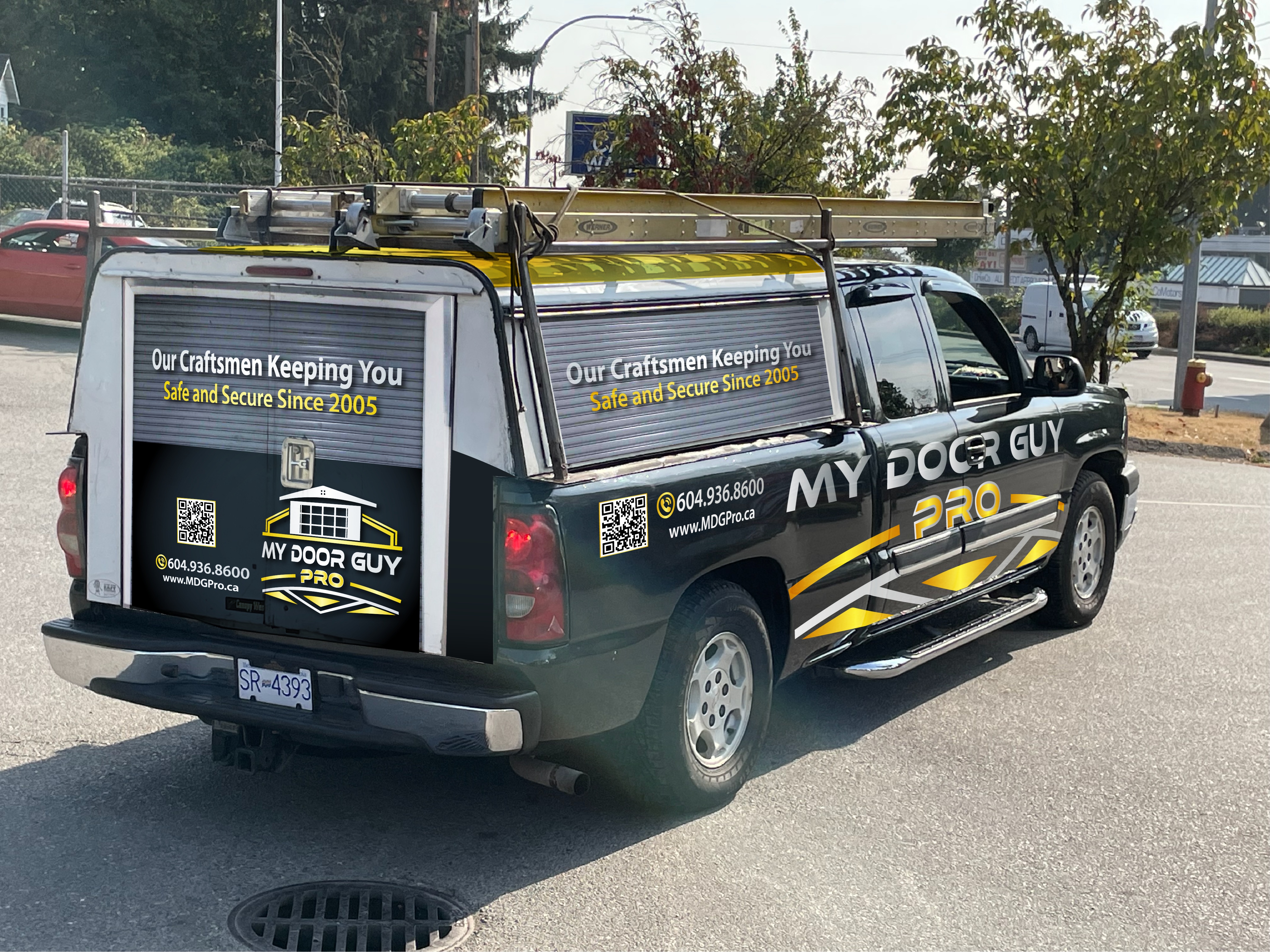 Diseño de Rotulación de Vehículo por Kira Graphics para My Door Guy Pro Ltd. | Diseño #35241308