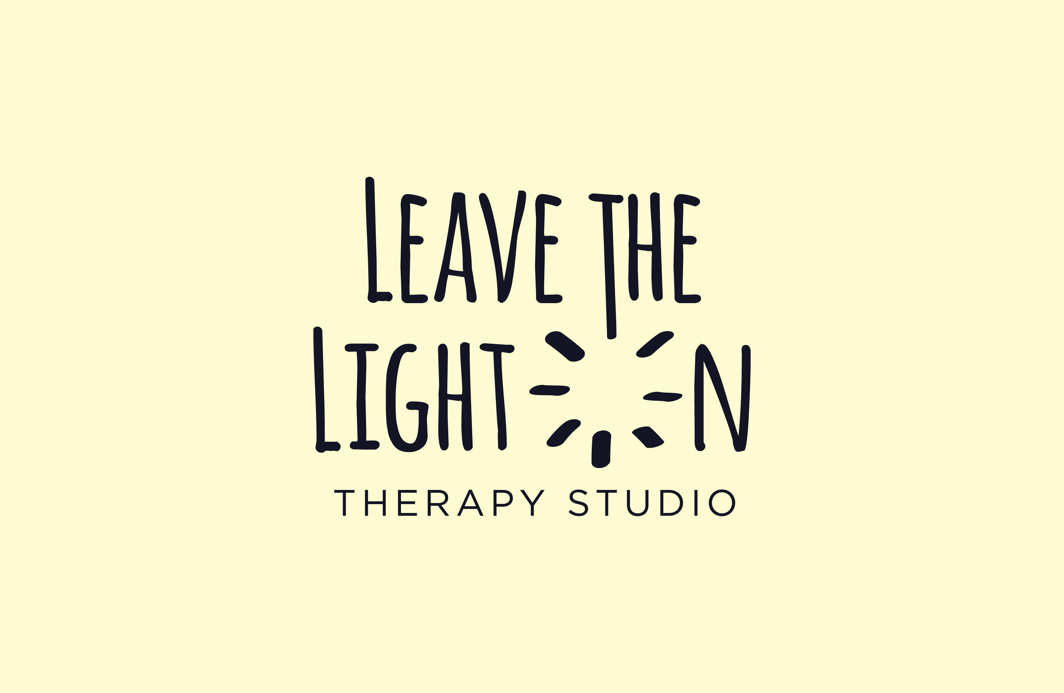 Design de Logo par Grafactory pour Leave the Light On Therapy Studio | Design #35445014