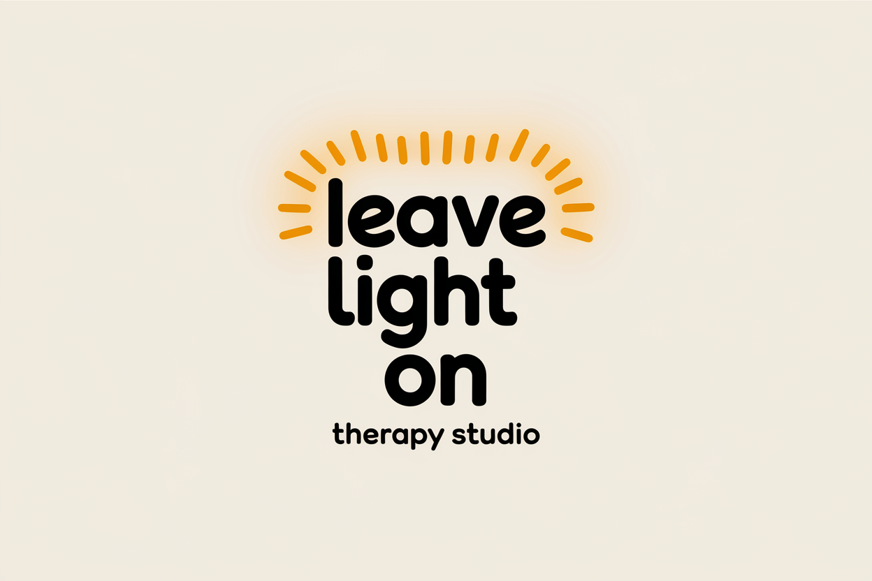 Design de Logo par Amaira,s Creation pour Leave the Light On Therapy Studio | Design #35446424