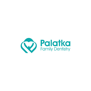Logo-Design von malekah_city für Palatka Family Dentistry | Design: #35491578