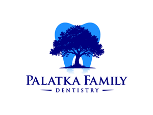 Design de Logo par Dream Logo Design pour Palatka Family Dentistry | Design : #35489193