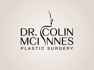 Diseño de Logo por amran mollaa para Dr. McInnes Plastic Surgery | Diseño: #35597337