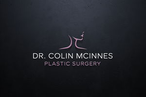 Diseño de Logo por Robi-The Child para Dr. McInnes Plastic Surgery | Diseño: #35607884