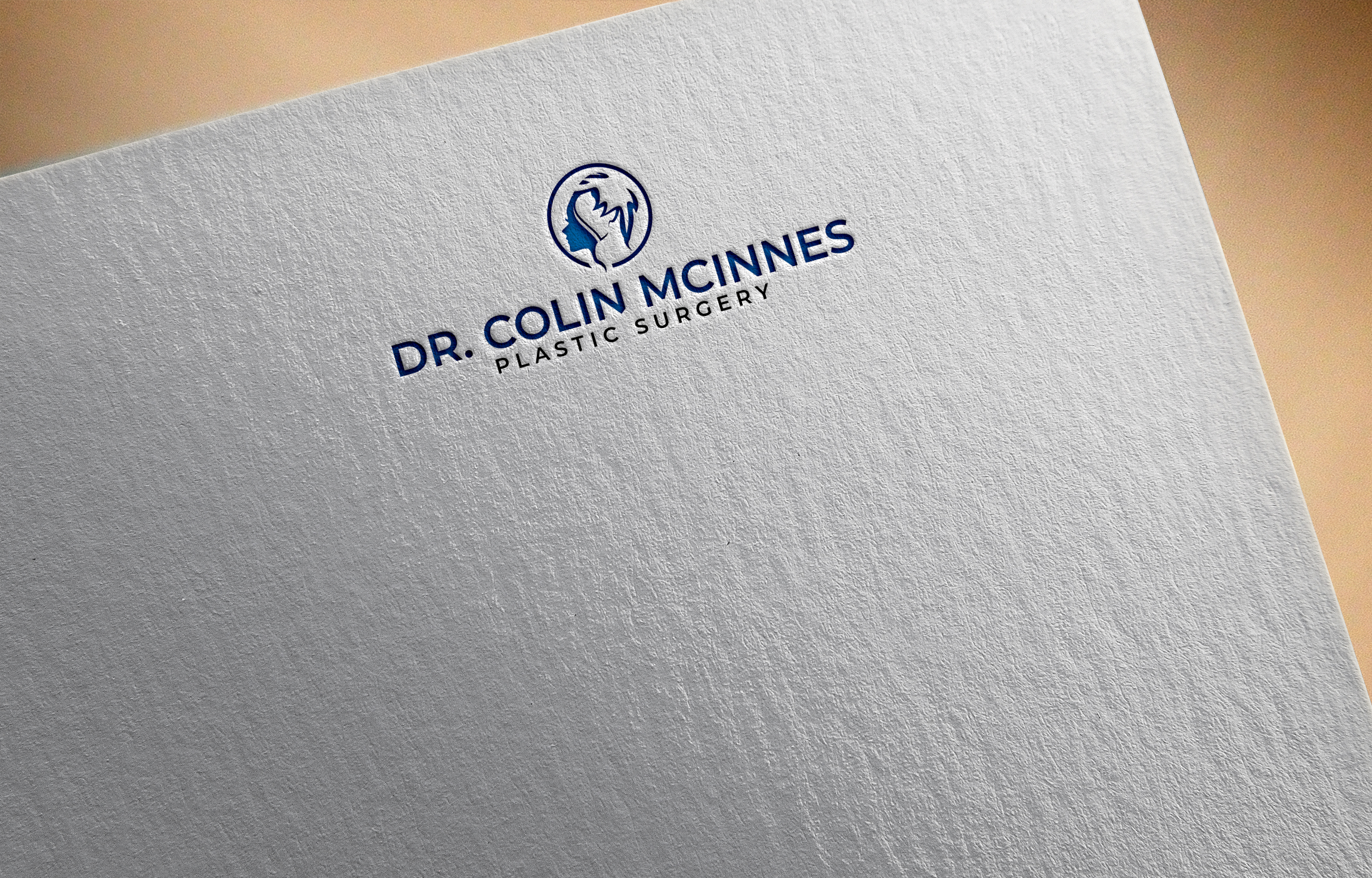 Logo-Design von designhunt(verifiyed01) für Dr. McInnes Plastic Surgery | Design #35600737
