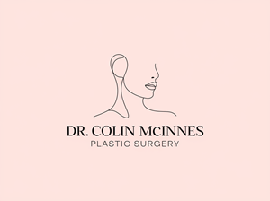 Diseño de Logo por Mukuuu para Dr. McInnes Plastic Surgery | Diseño: #35596557