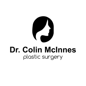 Diseño de Logo por riya08 para Dr. McInnes Plastic Surgery | Diseño: #35748263