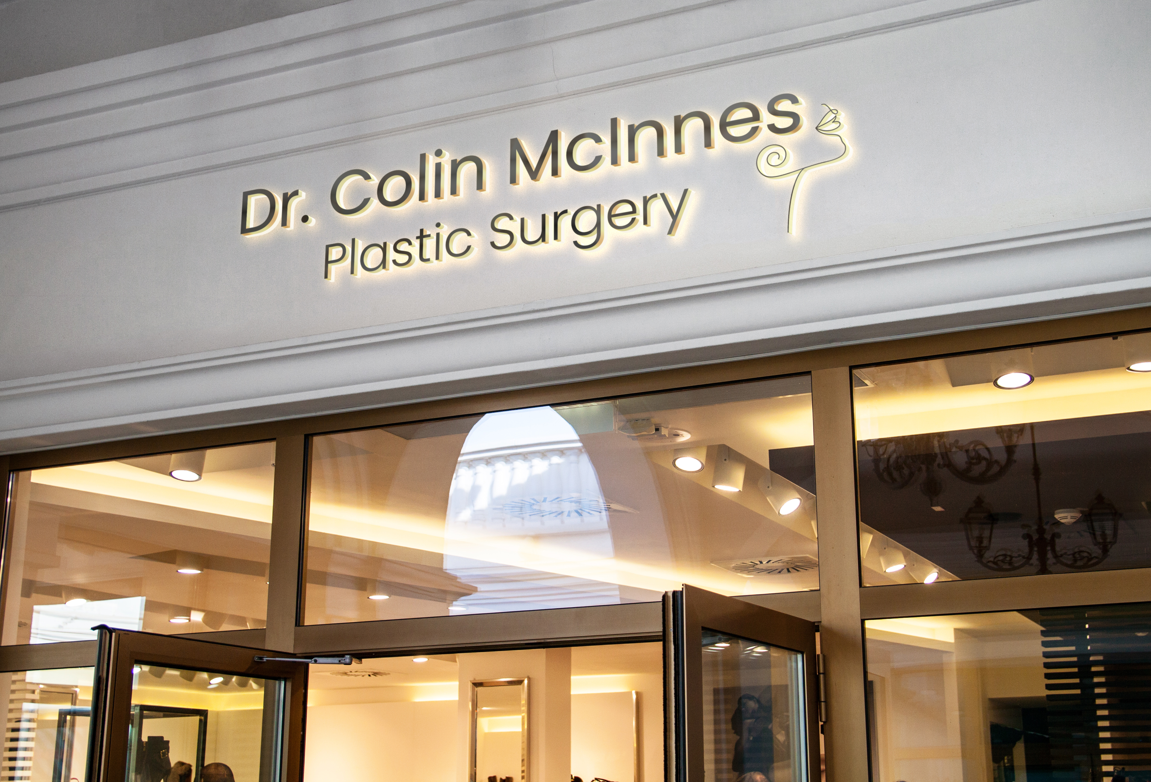 Logo Design by Anup Innovations for Dr. McInnes Plastic Surgery | Design #35617305