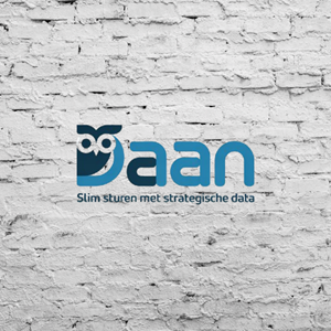 Logo-Design von Jroeh_Studio für Marketing by Nomads | Design: #35911034