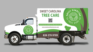 Car Wrap Design by Kira Graphics