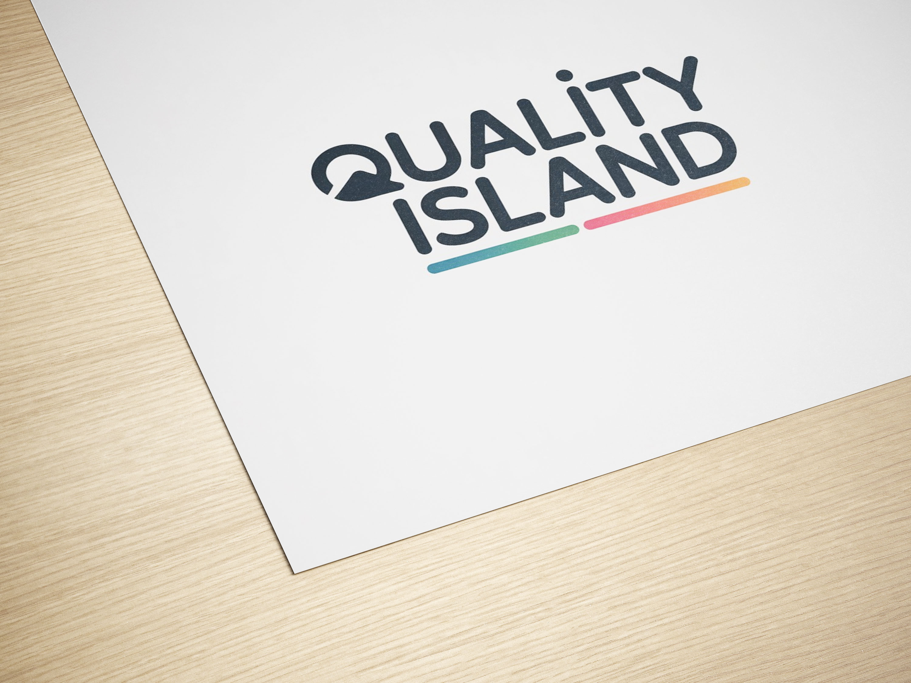 Logo-Design von PixelCraft Designs für Quality Island Sp. z o.o. | Design #35984520