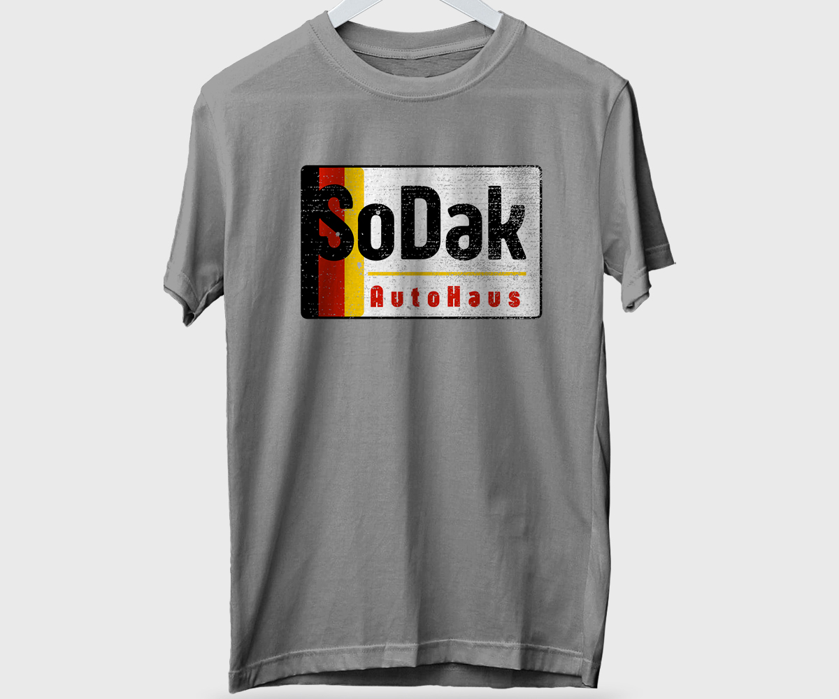 Diseño de Vestimenta por Andi Yan para SoDak AutoHaus Inc. | Diseño #35988277