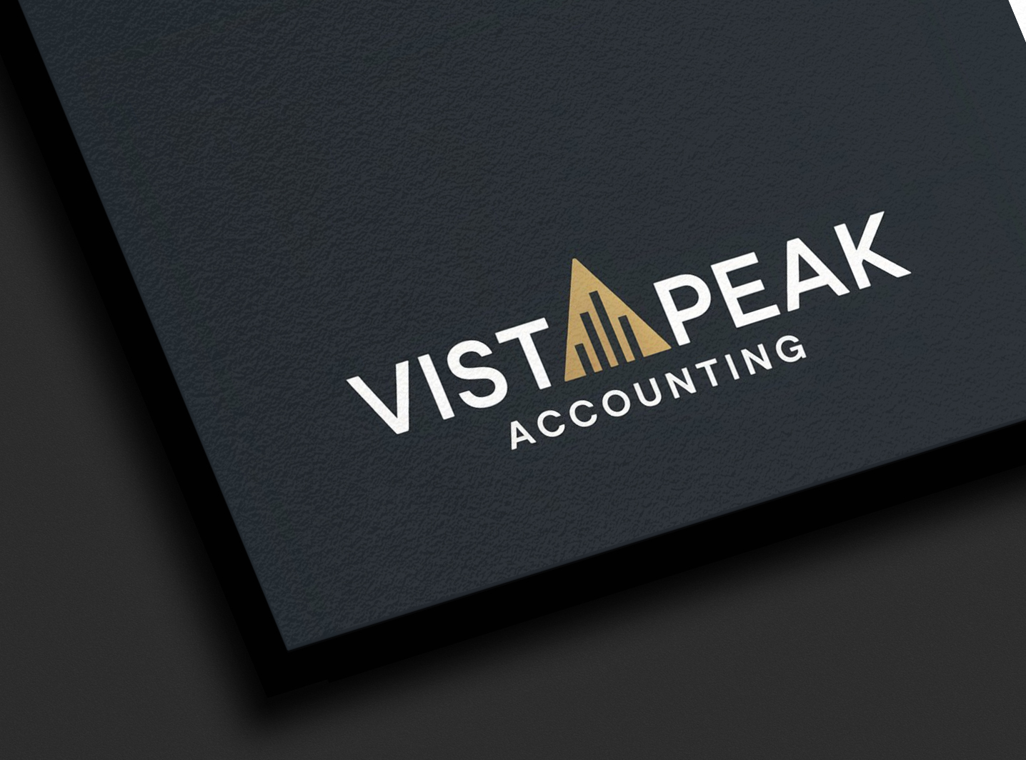 Diseño de Logo por evoke studio para Vistapeak Accounting | Diseño #36010498