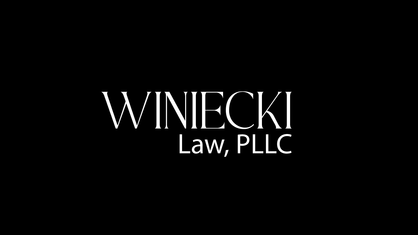 Logo-Design von thepurplestudioz für Winiecki Law PLLC | Design #36106378