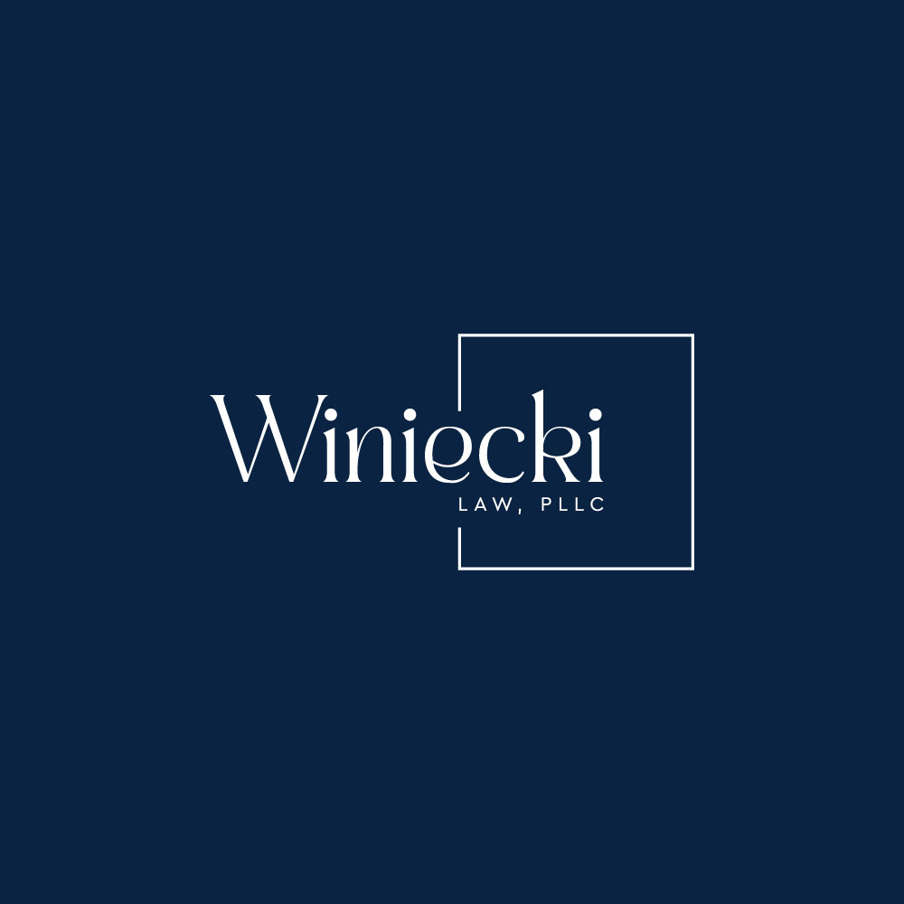Design de Logo par Znuj Esilas pour Winiecki Law PLLC | Design #36093537