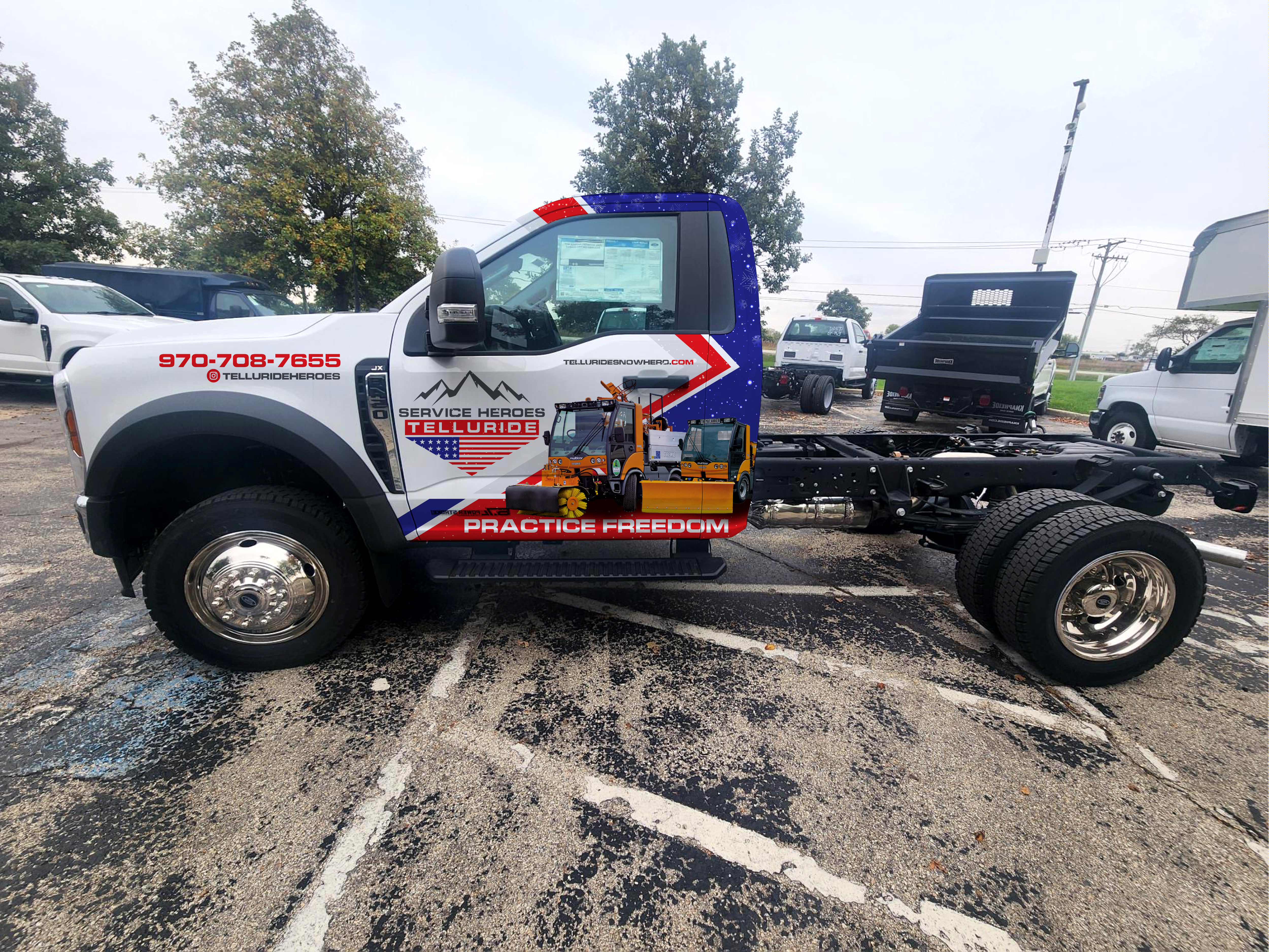 Car Wrap-Design von VCreativeidea für dieses Projekt | Design #36311965