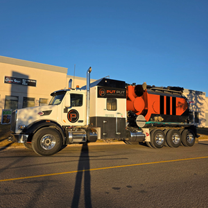 Design de Covering de Véhicule par YourLogoMaster pour Put Put Contracting Inc | Design : #36341649