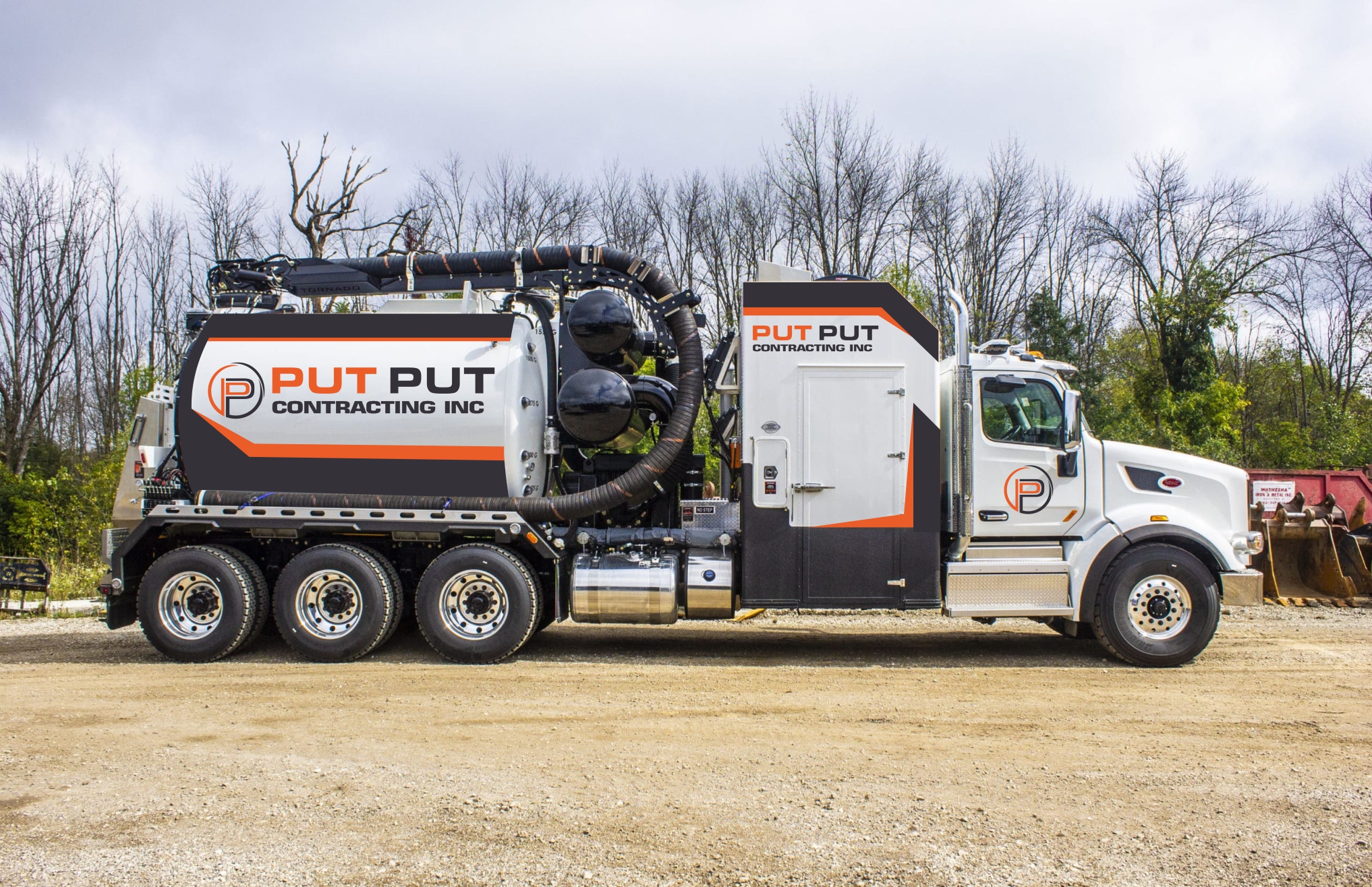 Design de Covering de Véhicule par 1206studio pour Put Put Contracting Inc | Design #36322718