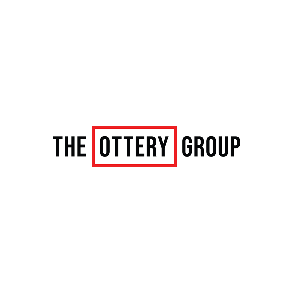 Diseño de Logo por JohnnyCactus para Liquid Web Designs | Diseño #36373239