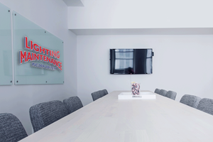 Design Graphique par Baklect Creative (PRO) pour Lighting Maintenance Inc | Design : #36397661