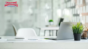Design Graphique par pb pour Lighting Maintenance Inc | Design : #36406828
