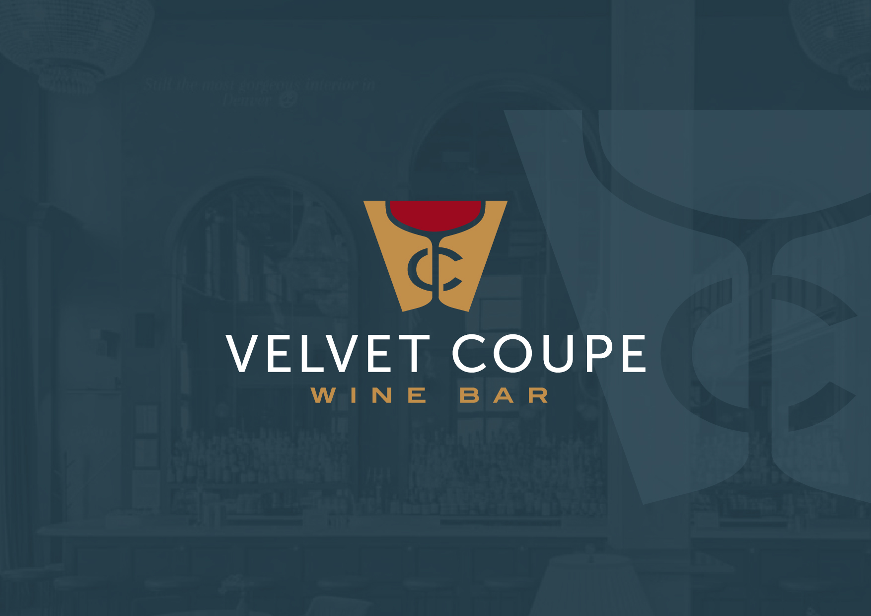 Logo-Design von grrssn für Velvet Coupe Wine Bar | Design #36503595