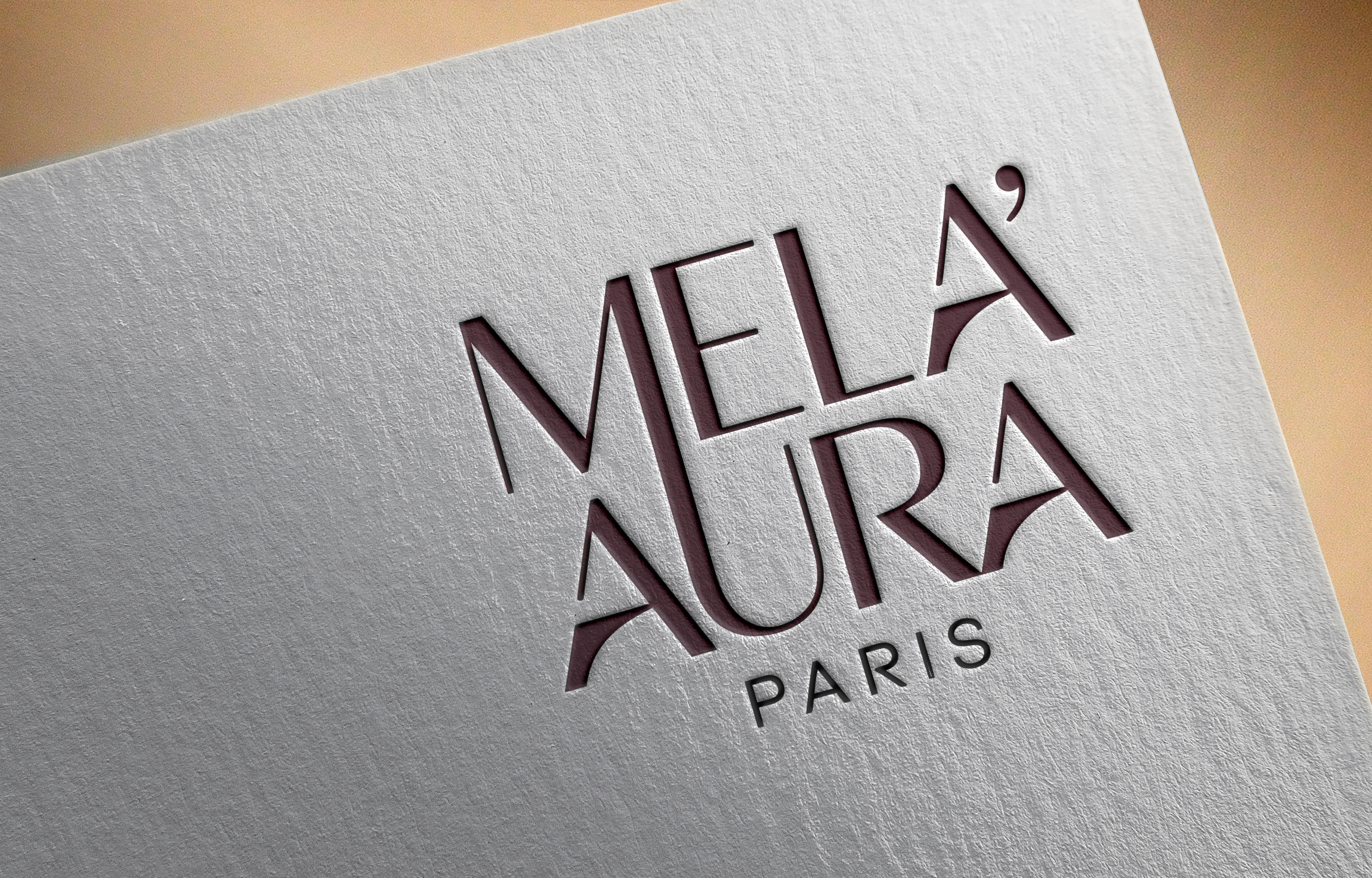 Diseño de Logo por Robi-The Child para AURA COSMETIC INTERNATIONAL PARIS | Diseño #36532813