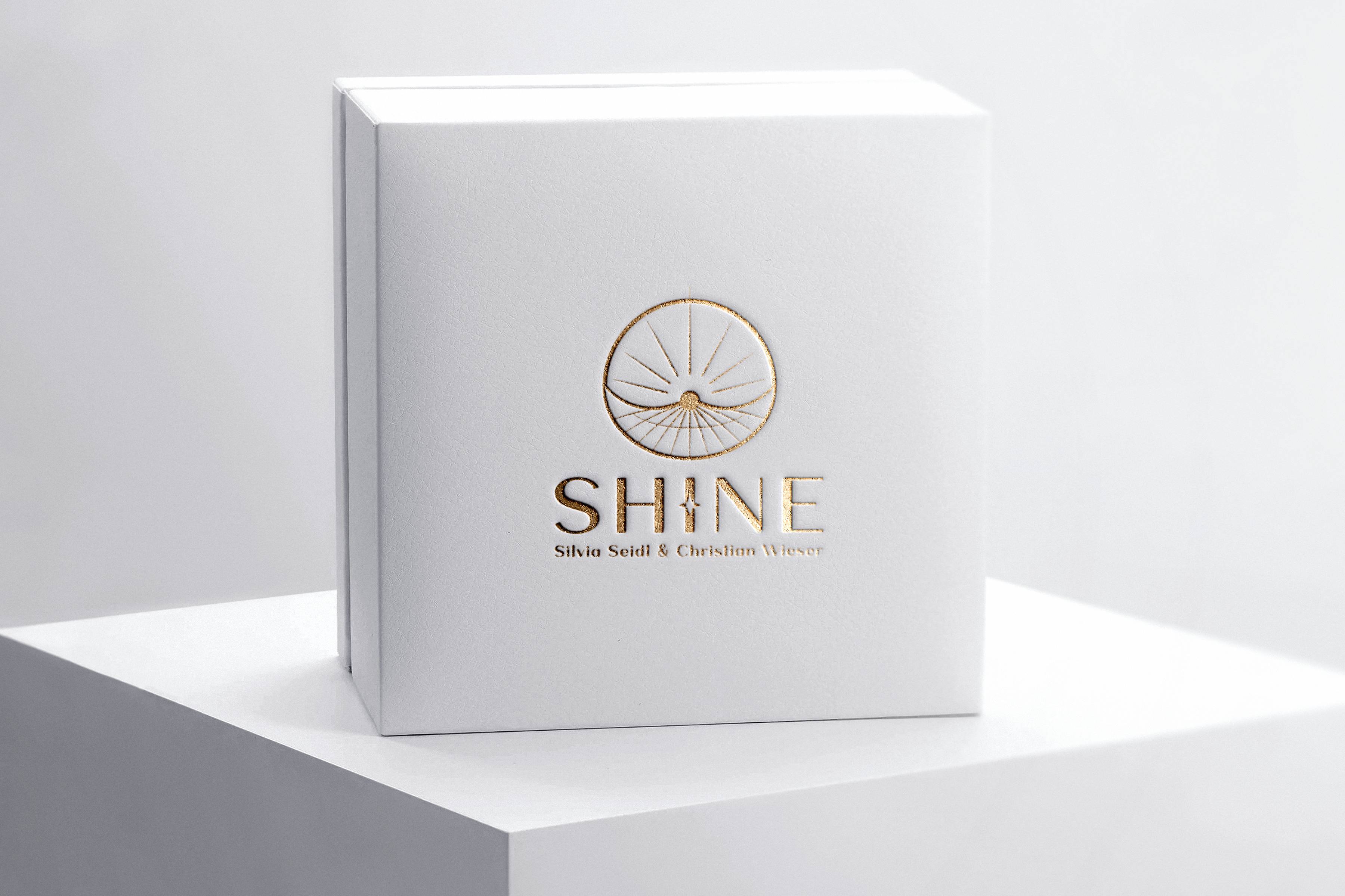 Design de Logo par John316 pour SHINE | Silvia Seidl & Christian Wieser GesbR | Design #36734905