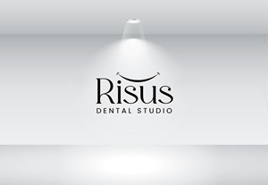 Design de Logo par Nova Creative Designs pour Risus Dental Studio | Design : #36910158