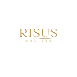 Design de Logo par Casey Kelechi pour Risus Dental Studio | Design : #36908731
