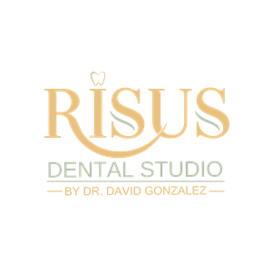 Logo-Design von Rita94 für Risus Dental Studio | Design: #36908829
