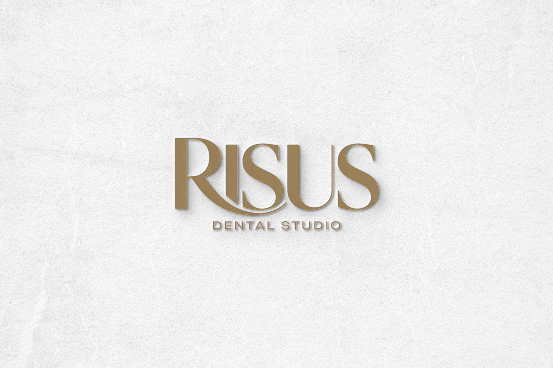Design de Logo par Olivia Marie Smith pour Risus Dental Studio | Design #36915242