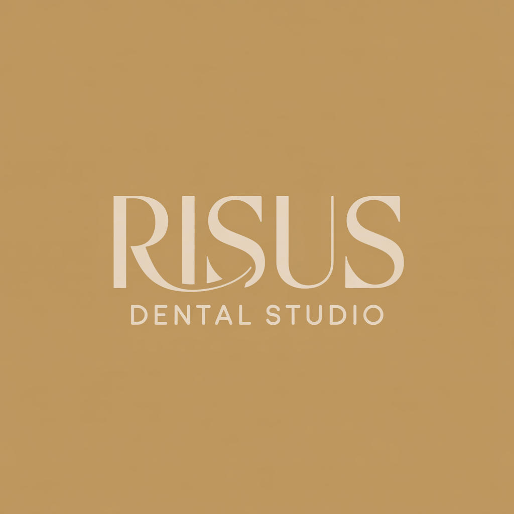 Diseño de Logo por ArtistLobby para Risus Dental Studio | Diseño #36931517