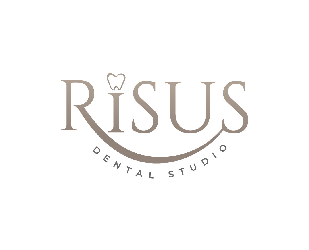 Design de Logo par @Dh24 pour Risus Dental Studio | Design #36928526