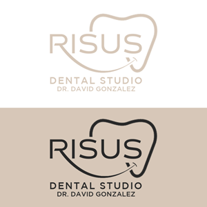 Design de Logo par James S. pour Risus Dental Studio | Design : #36910790