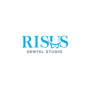 Design de Logo par Roman Designs pour Risus Dental Studio | Design : #36911960