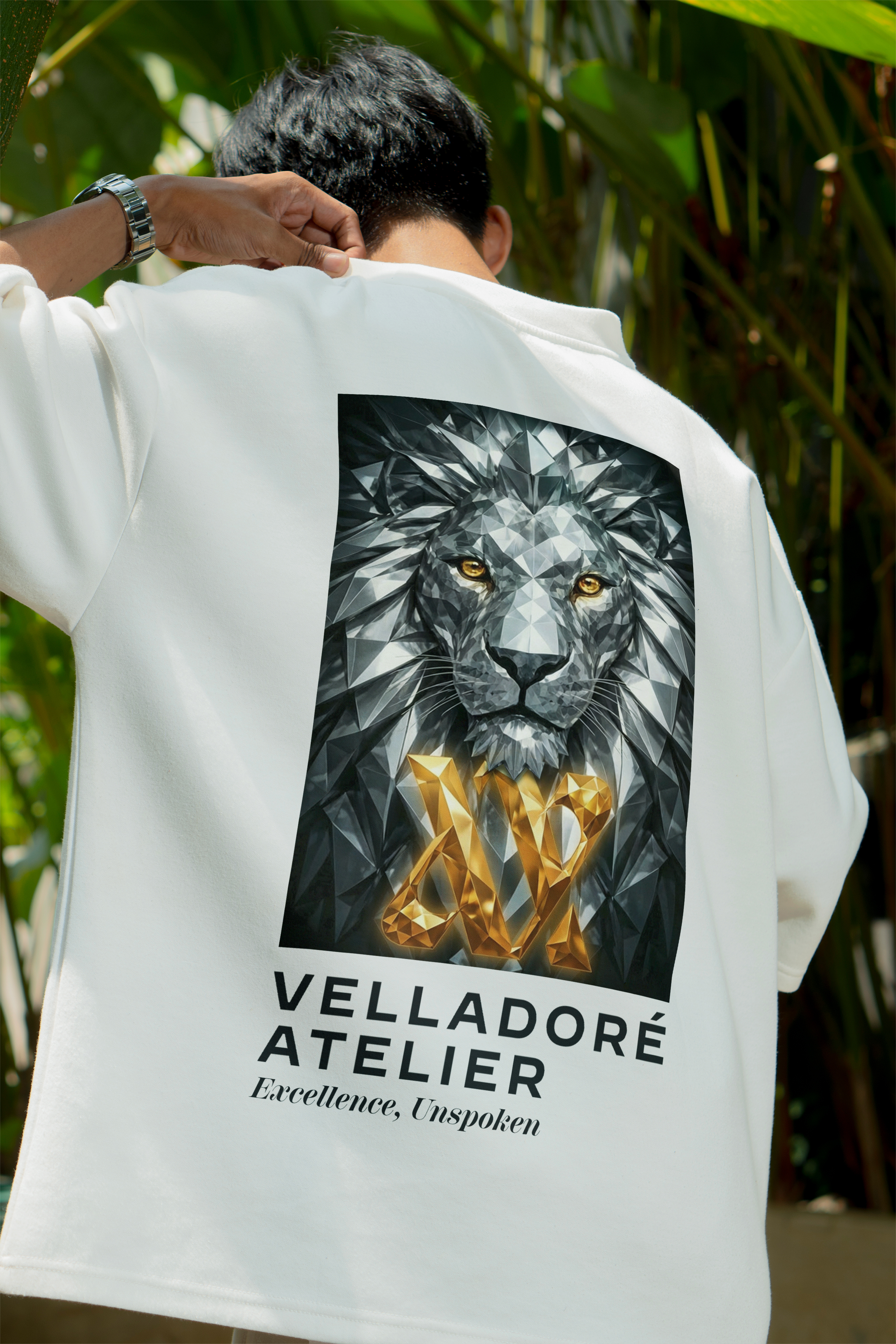 T-Shirt-Design von SupDee für Velladore Atelier | Design #37126013