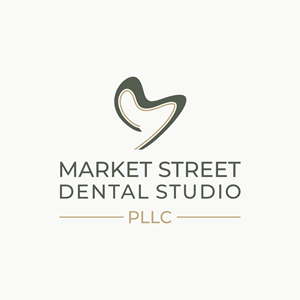 Logo-Design von initials_MAN für Grafton Family Dentistry  | Design: #37235751