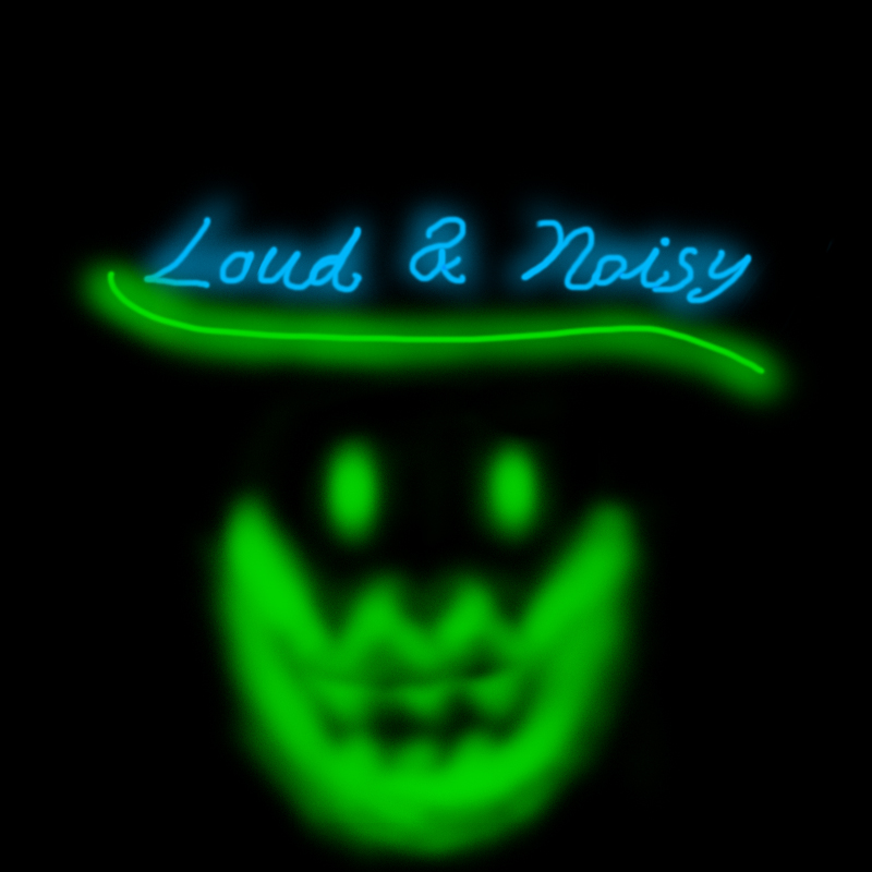 Diseño de Logo por Loire para Loud & Noisy | Diseño #808286
