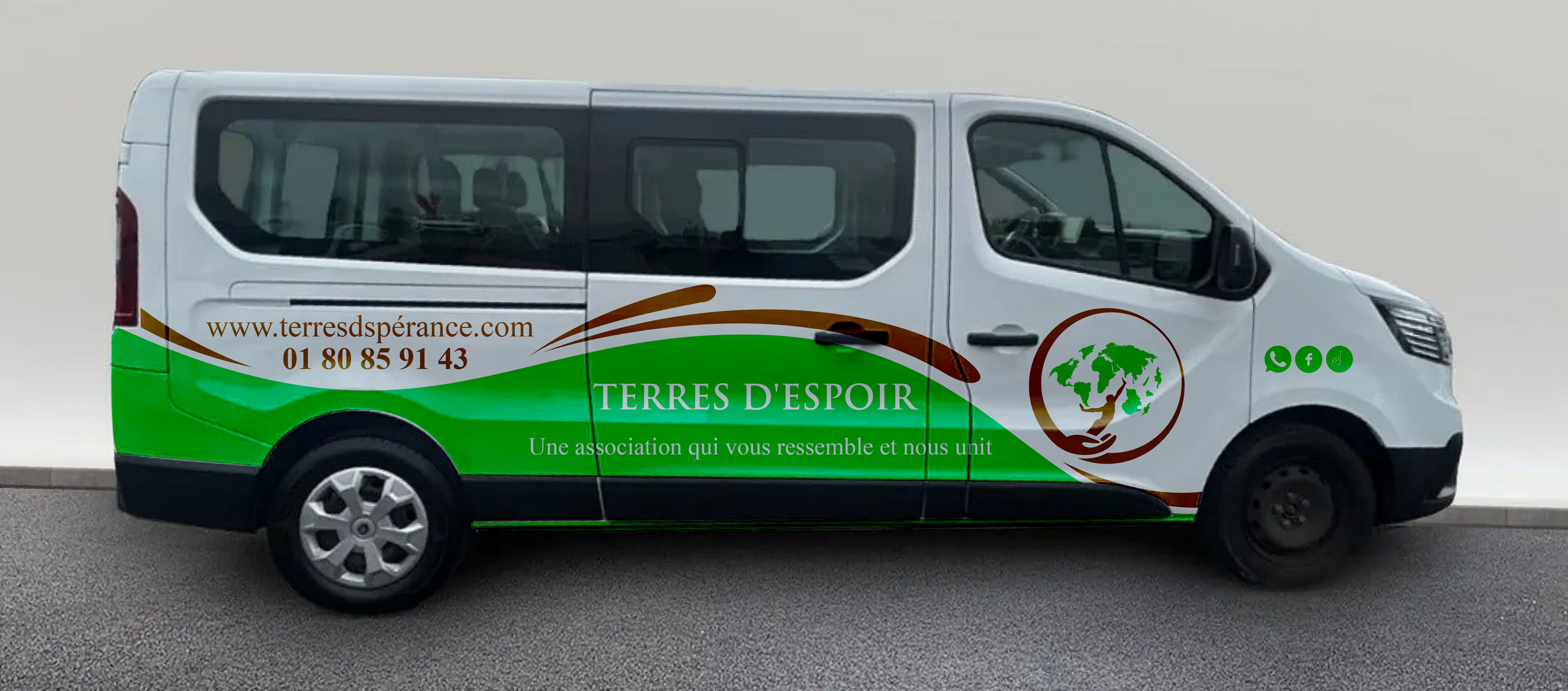 Car Wrap Design by Kira Graphics for this project | Design #37297139