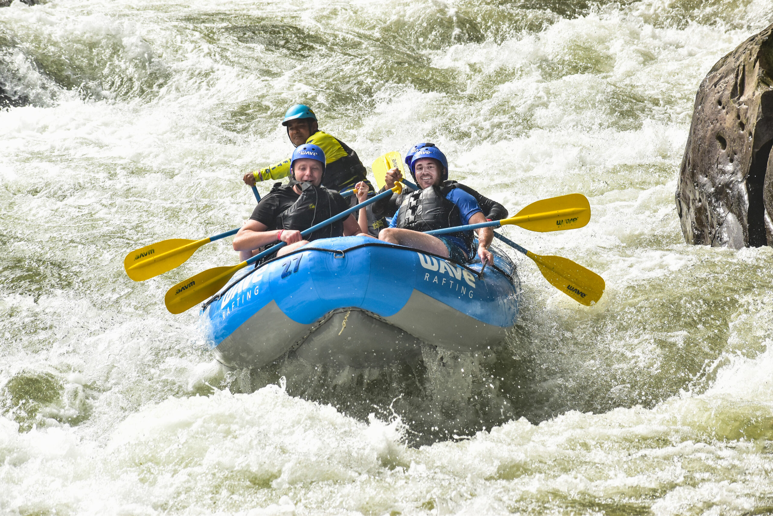Photoshop-Design von pb für flyVENTURE, LLC | Design #37460401
