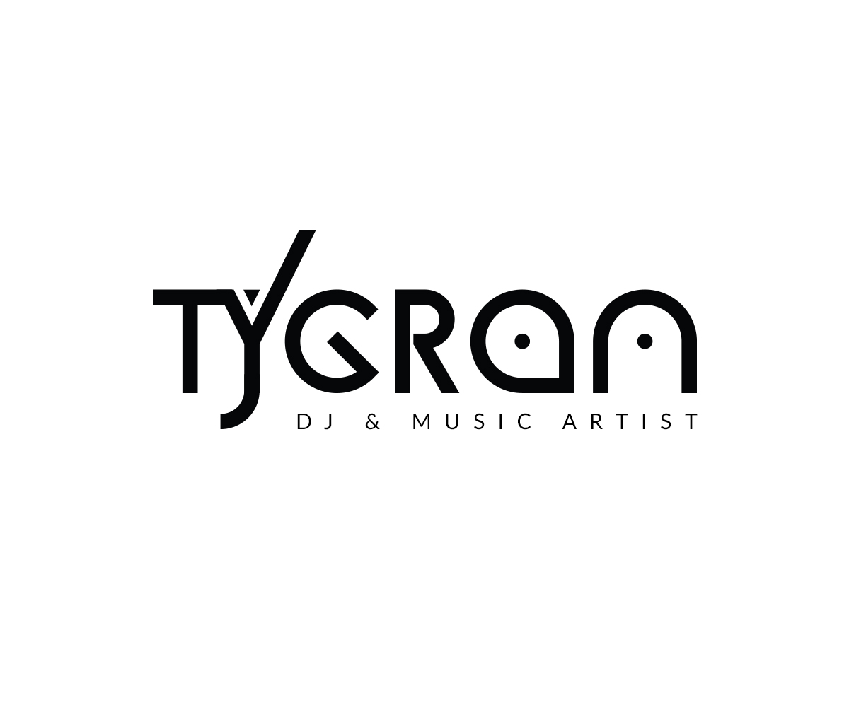 Logo Design by Sun Moon Graphic Designer for CreativeAI | Design #37536822