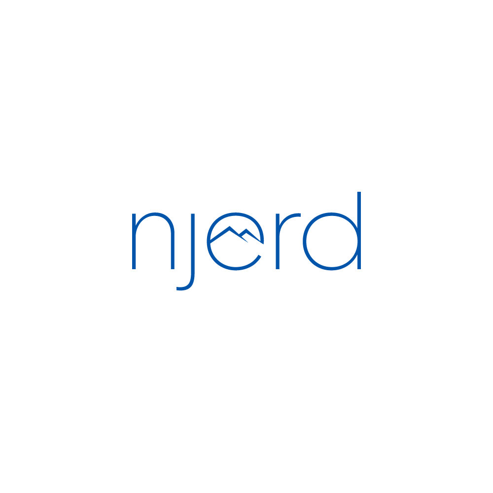 Diseño de Logo por biaggong para njerd | Diseño #37542265