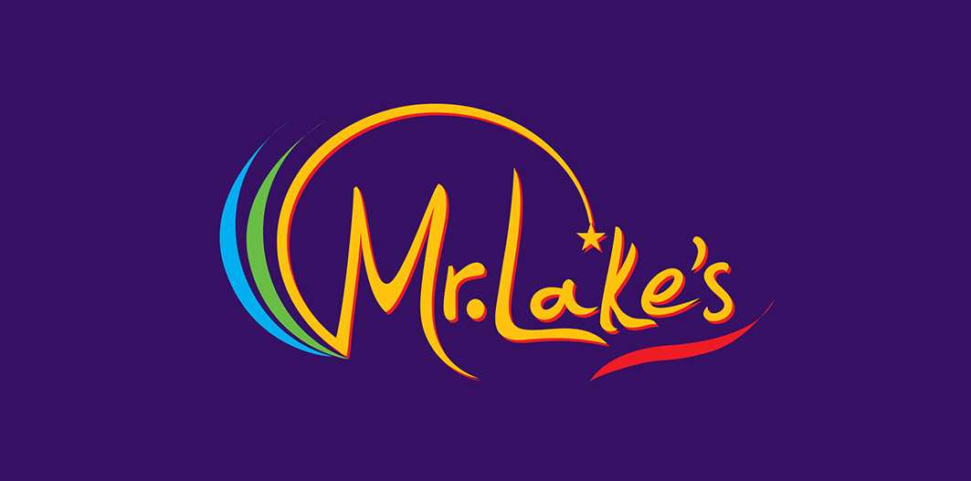 Logo-Design von seetharam für Mr Lake''s Juice and Waffle | Design #3416697